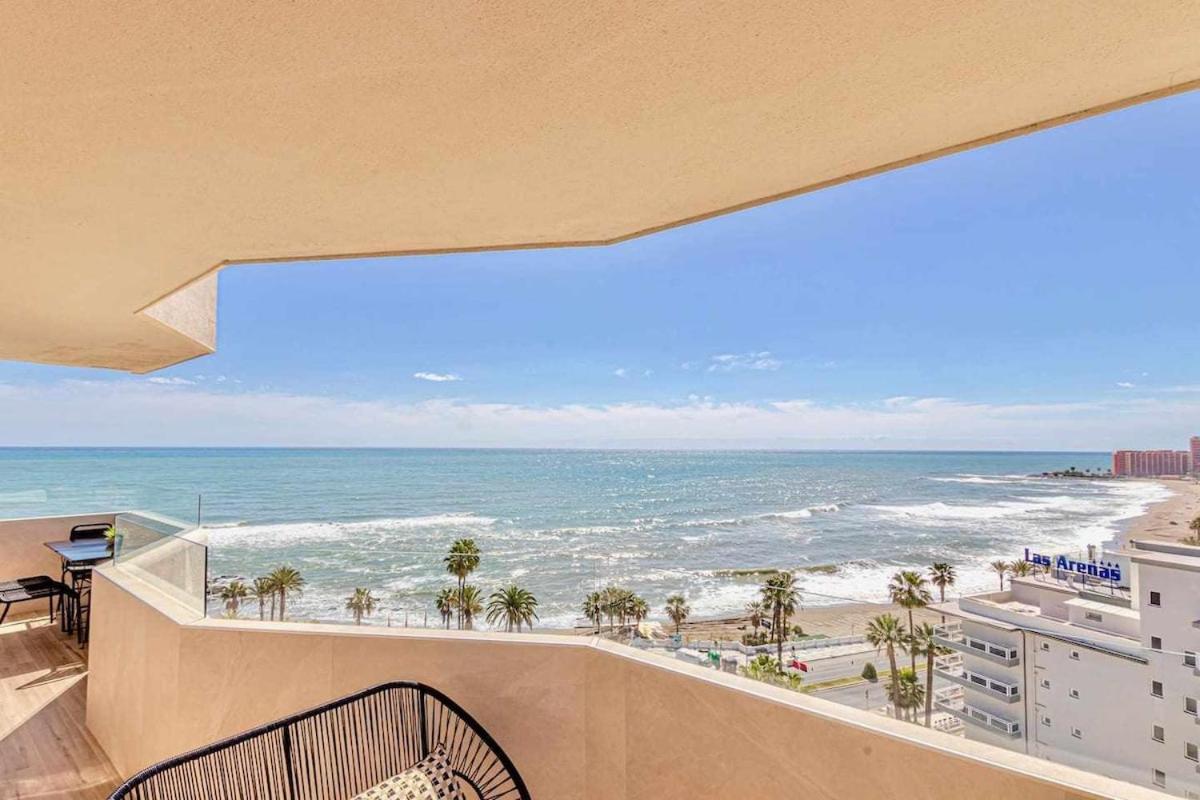 797 Holiday Rentals - Benalbeach- Moderno Piso Para 5 Con Vistas Al Mar Benalmadena Ngoại thất bức ảnh