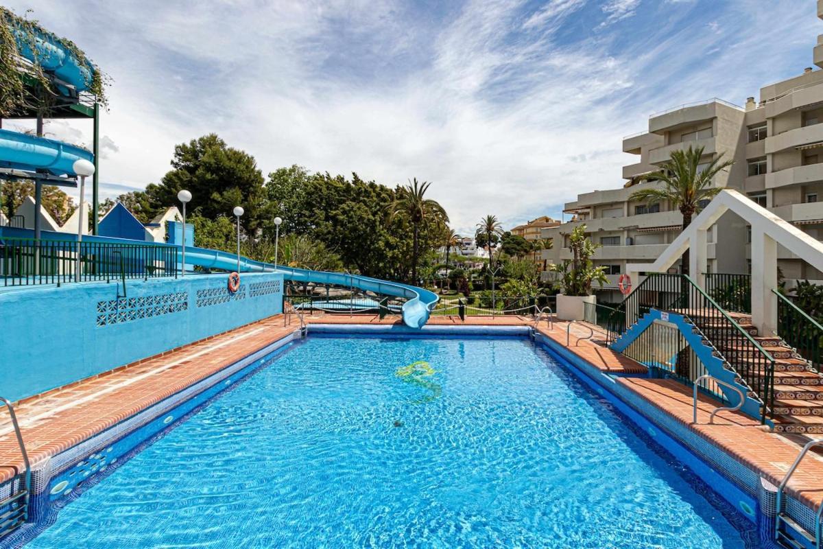 797 Holiday Rentals - Benalbeach- Moderno Piso Para 5 Con Vistas Al Mar Benalmadena Ngoại thất bức ảnh