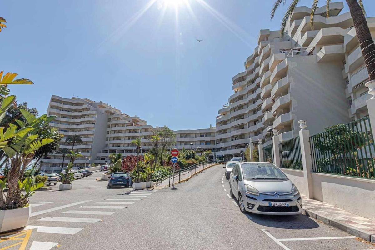 797 Holiday Rentals - Benalbeach- Moderno Piso Para 5 Con Vistas Al Mar Benalmadena Ngoại thất bức ảnh