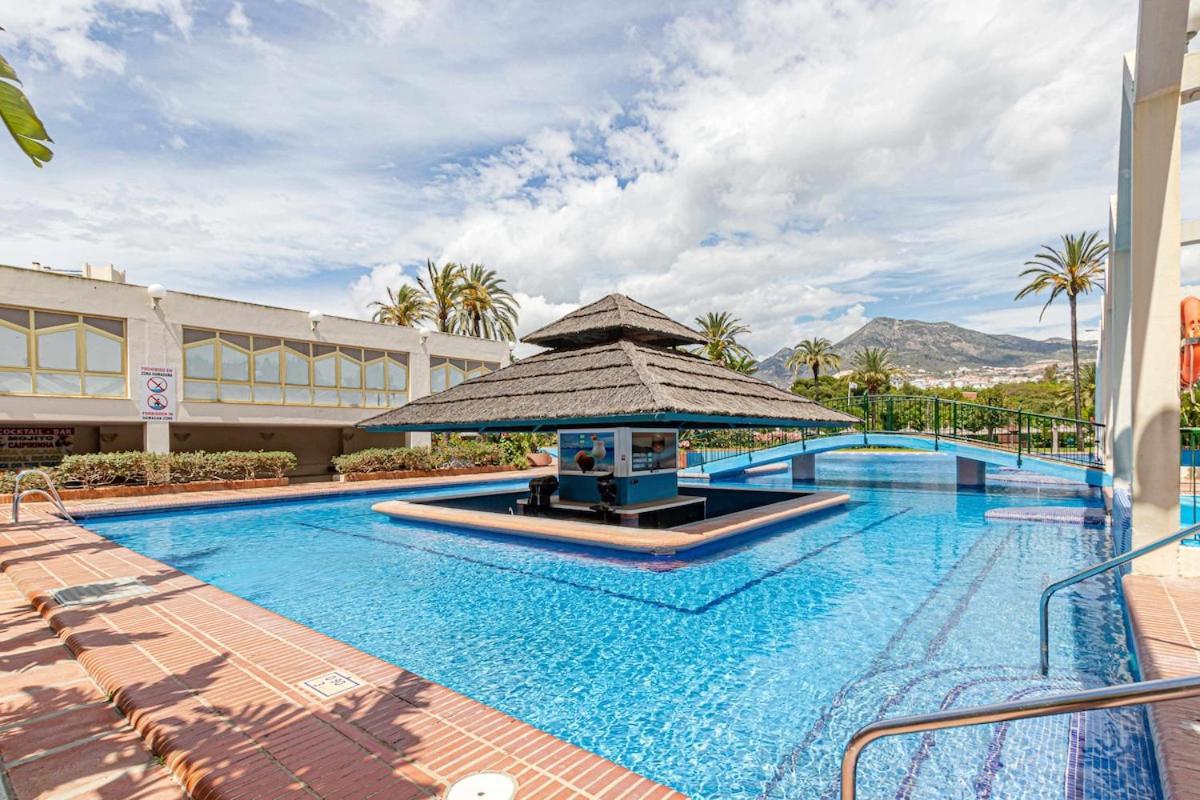 797 Holiday Rentals - Benalbeach- Moderno Piso Para 5 Con Vistas Al Mar Benalmadena Ngoại thất bức ảnh